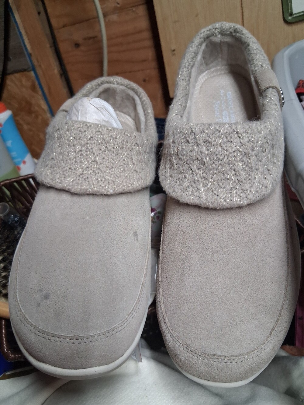 Sketchers Easy On Waterproof Sued. Brand New, Has A Few Little Smudges.see Picti